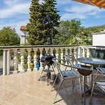 1 Bedroom Amazing In *