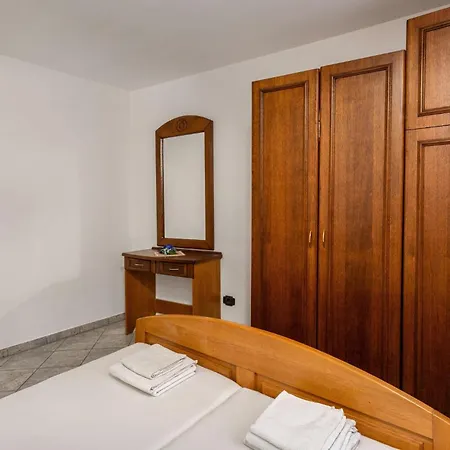 1 Bedroom In Appartement
